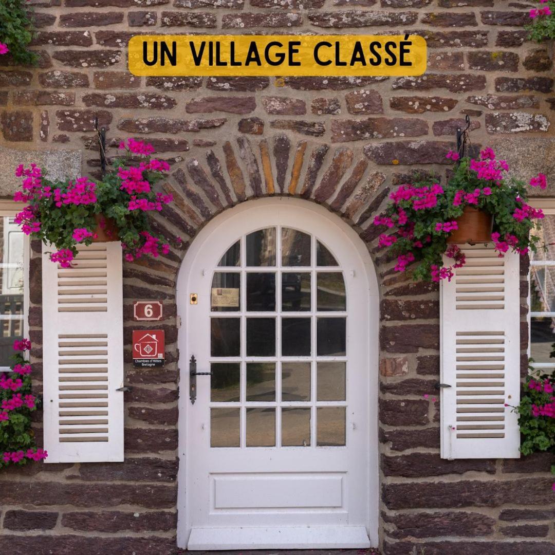 Camping Le Val Aux Fees - Broceliande Concoret ภายนอก รูปภาพ