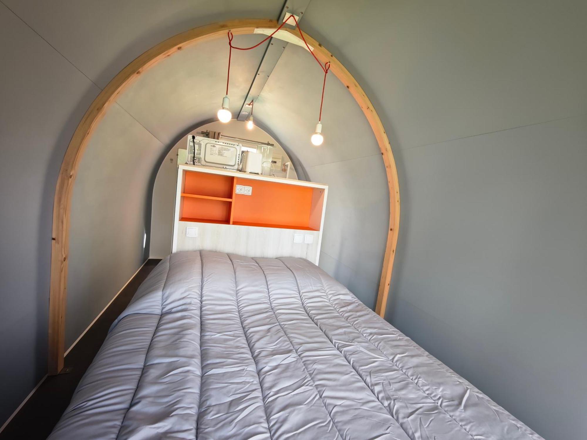 Camping Le Val Aux Fees - Broceliande Concoret ภายนอก รูปภาพ
