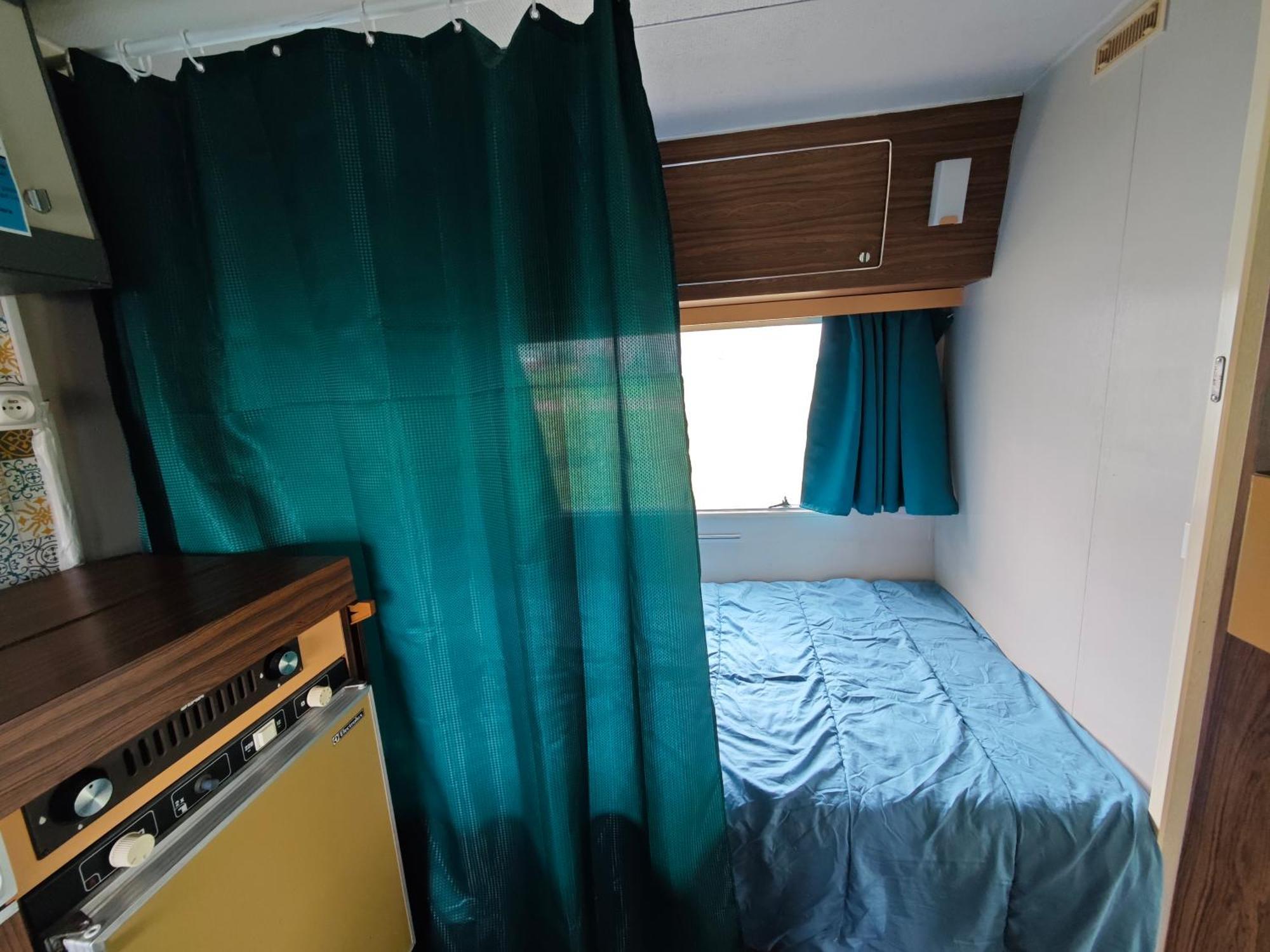 Camping Le Val Aux Fees - Broceliande Concoret ภายนอก รูปภาพ